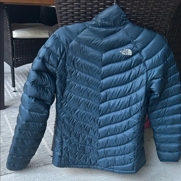 The North Face Women's Puffer Jacket - Dark Blue - Picture 3 of 4